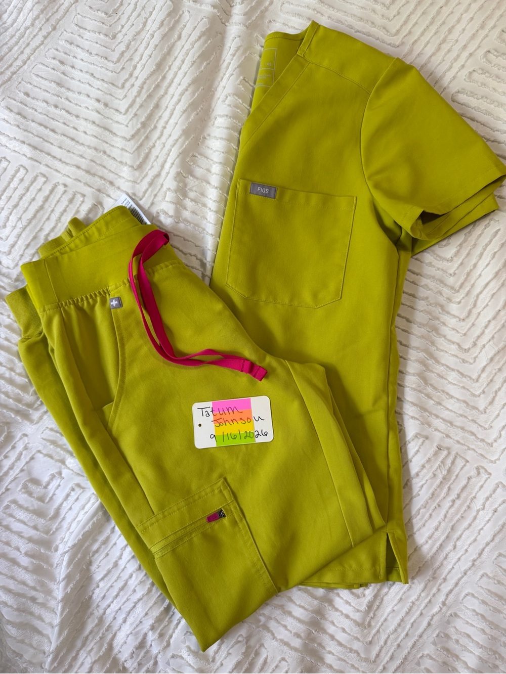FIGS Limeade Scrub Set with Magenta Drawstring